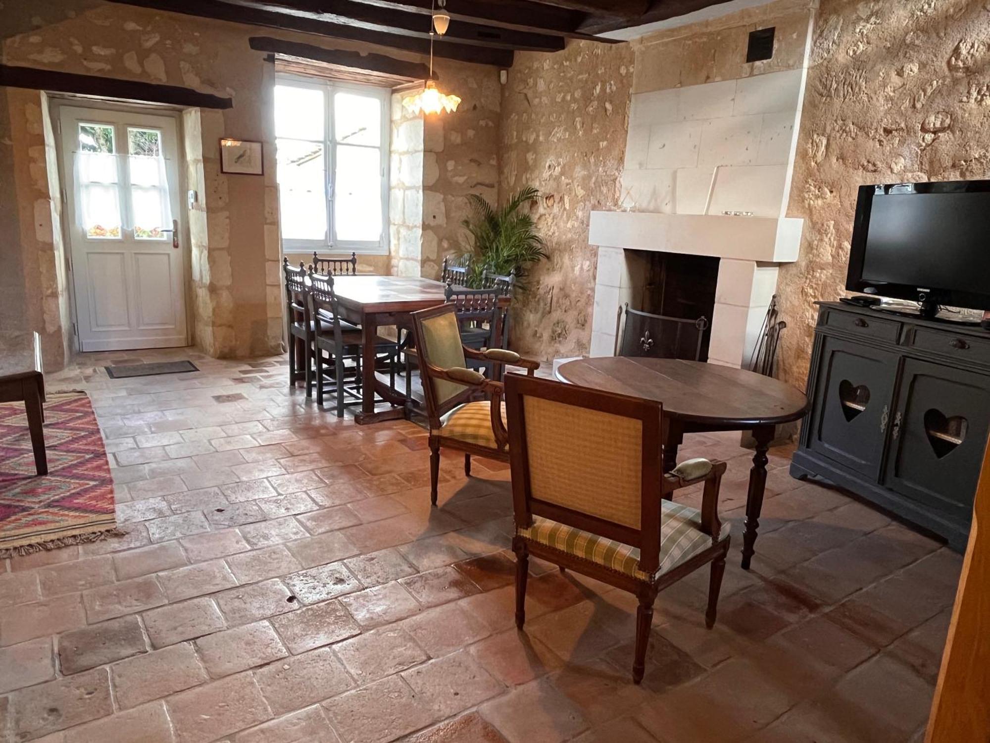 Maisons D'Hotes Du Chateau Au Grand Pressigny Le Grand-Pressigny Bagian luar foto