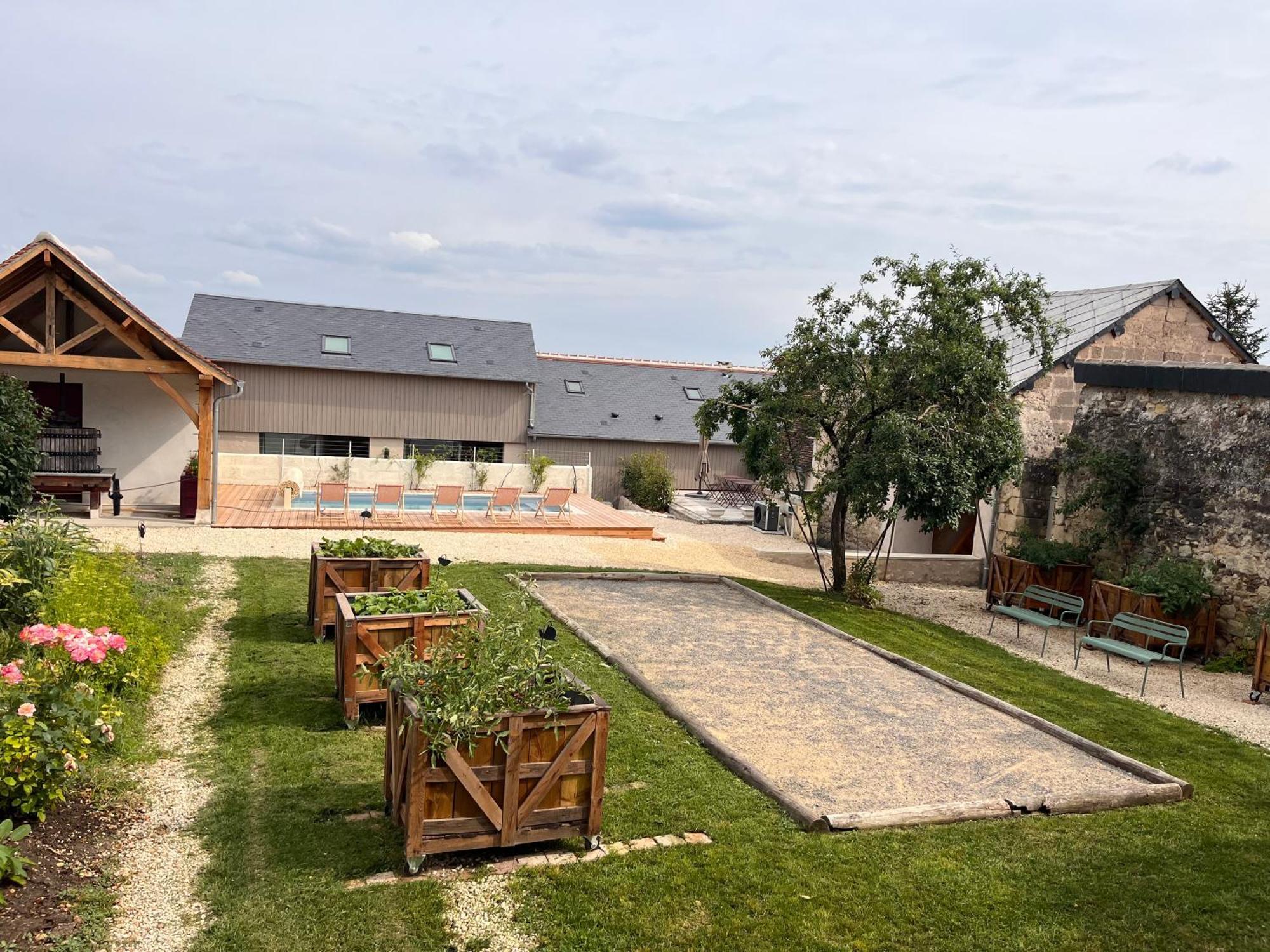Maisons D'Hotes Du Chateau Au Grand Pressigny Le Grand-Pressigny Bagian luar foto